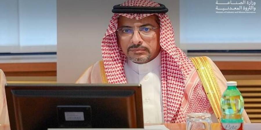 الخريف يختتم زيارته لإيطاليا باستعراض الفرص المُتاحة بـ 12 قطاعاً صناعياً واعداً